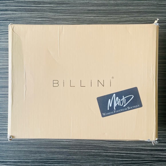 Billini Valeska Boot in Stone/Black Contrast - Picture 5 of 16